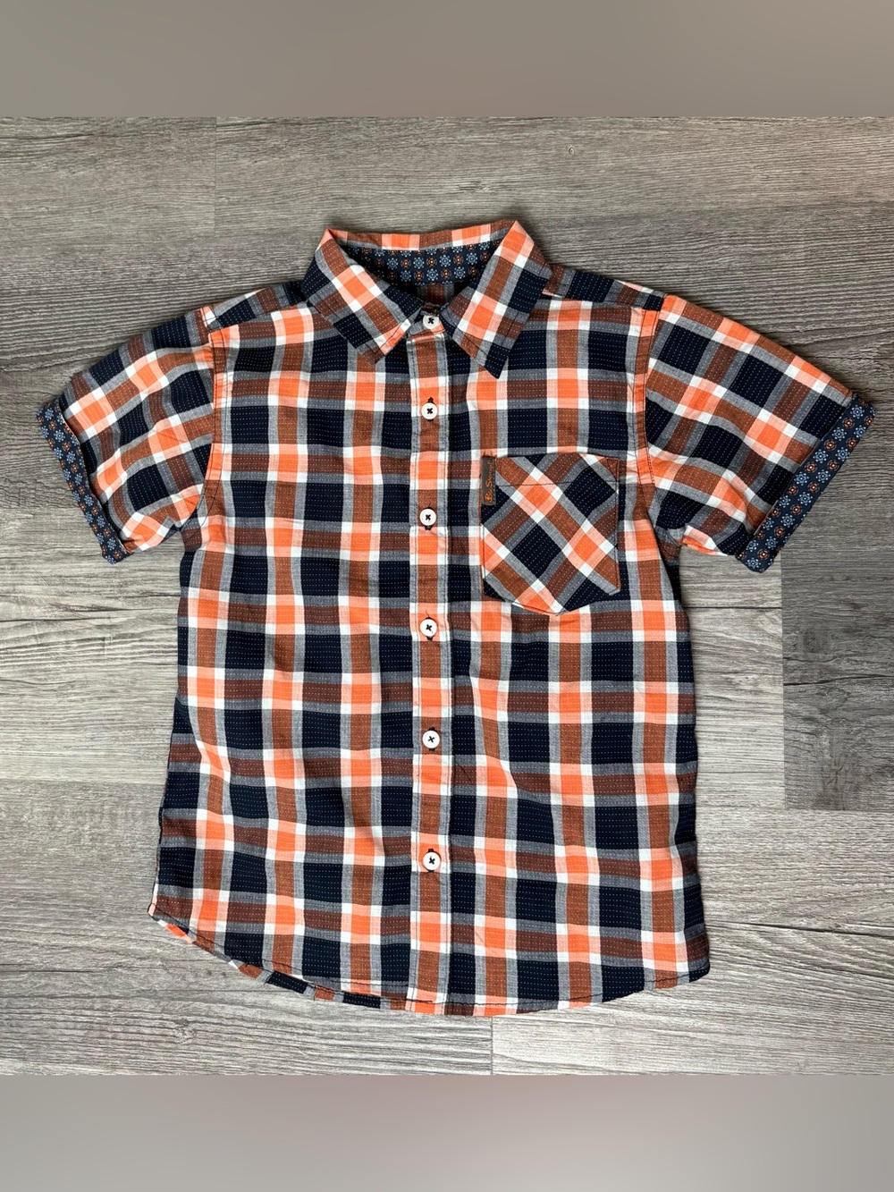 Ben Sherman Orange and Navy Plaid Short-Sleeve Button-Down Shirt. Boys size 4